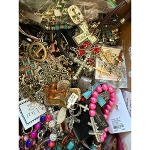 VINTAGE to NOW Unsorted Lot of Religious Jewelry Medals Rosaries Crosses 6 LBS